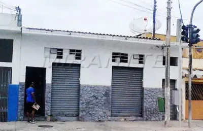 Casa comercial à venda na Rua Urbano Duarte, Vila Baruel, São Paulo