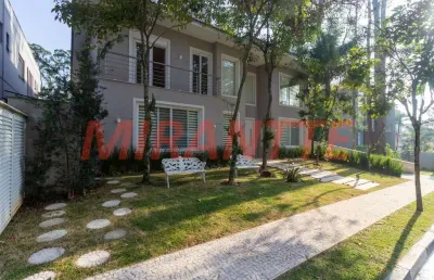 Cond. fechado de 1015.46m² com 7 quartos em tucuruvi