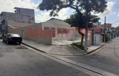 Casa terrea de 200m² com 3 quartos em vila maranduba