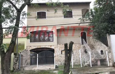 Sobrado de 620m² com 5 quartos em jardim santa mena