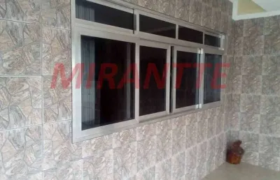 Sobrado de 234m² com 3 quartos em jardim rosa de franca