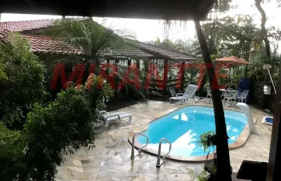 Casa terrea de 300m² com 3 quartos em serra da cantareira