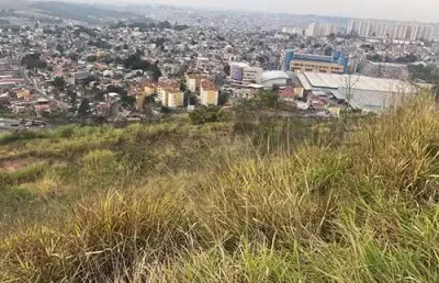 Terreno à venda na Rua Vera Cruz, Alphaville, Barueri