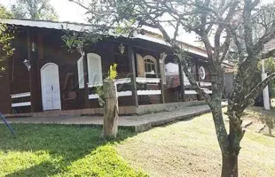 Casa terrea de 265m² com 4 quartos em serra da cantareira