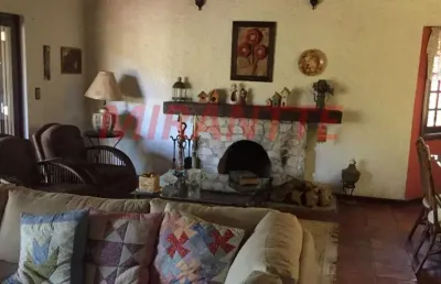Casa terrea de 371m² com 4 quartos em serra da cantareira
