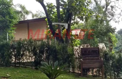 Sobrado de 210m² com 2 quartos em serra da cantareira