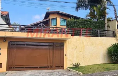 Sobrado de 193m² com 3 quartos em barreiro - mairiporã