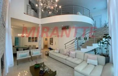 Sobrado de 660m² com 4 quartos em serra da cantareira