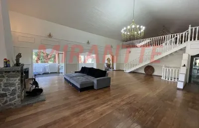 Casa terrea de 847m² com 6 quartos em serra da cantareira