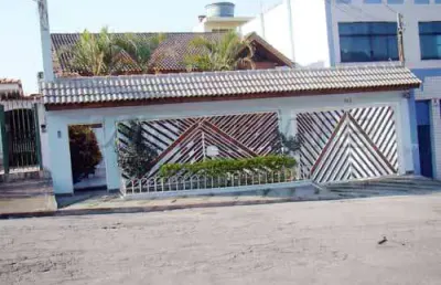 Sobrado de 350m² com 3 quartos em palmas do tremembé