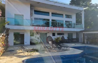 Sobrado de 250m² com 3 quartos em serra da cantareira
