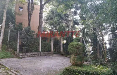 Sobrado de 156m² com 2 quartos em serra da cantareira