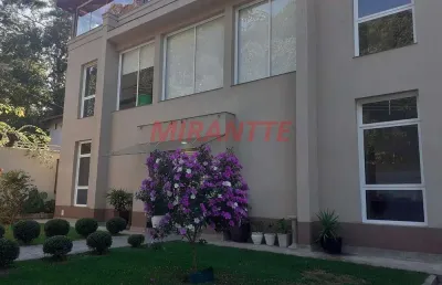 Casa terrea de 278m² com 3 quartos em serra da cantareira