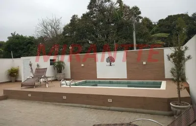 Cond. fechado de 114.98m² com 3 quartos em loteamento jardim morumbi