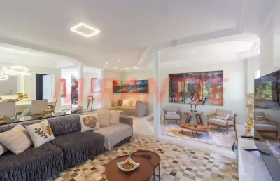 Sobrado de 440m² com 4 quartos em serra da cantareira