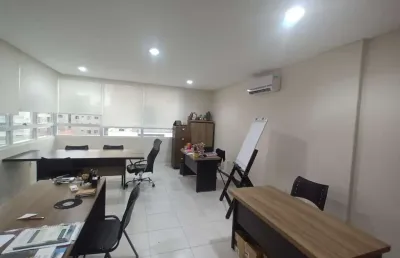 Sala comercial à venda na Rua Idalina Pereira dos Santos, 67, Agronômica, Florianópolis