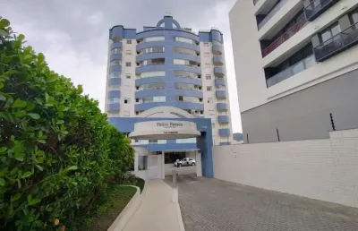 Apartamento com 4 quartos para alugar na Rua Lauro Linhares, 1315, Trindade, Florianópolis