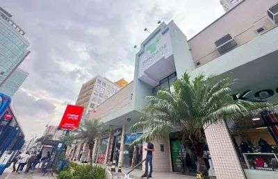 Sala comercial para alugar na Rua Lauro Linhares, 2123, Trindade, Florianópolis
