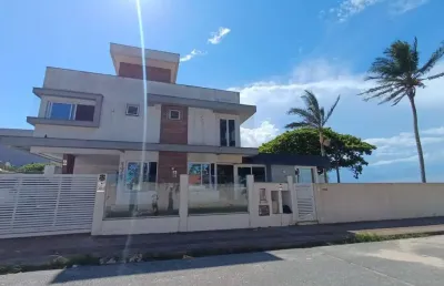 Casa com 3 quartos para alugar na Presidente João Goulart, 171, Jardim Atlântico, Florianópolis