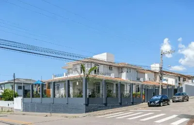 Casa com 4 quartos para alugar na Rua Eleutério da Silva Furtado, 261, Jardim Atlântico, Florianópolis