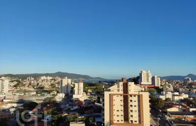 Apartamento com 4 quartos à venda na Rua Souza Dutra, 826, Estreito, Florianópolis