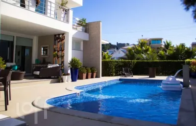 Casa com 4 quartos à venda na Rua dos Peixes, 150, Jurerê, Florianópolis