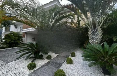 Casa em condomínio fechado com 4 quartos à venda na Rodovia Doutor Antônio Luiz Moura Gonzaga, 3801, Rio Tavares, Florianópolis