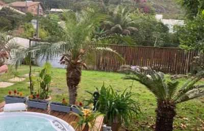 Casa com 4 quartos para alugar na Rua Laurindo Januário da Silveira, 5361, Porto da Lagoa, Florianópolis