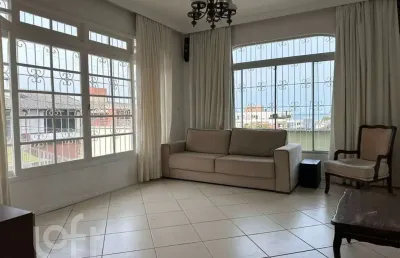 Casa com 3 quartos à venda na Rua Fritz Muller, 257, Coqueiros, Florianópolis