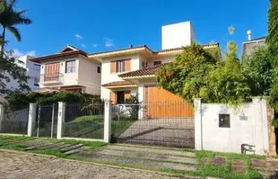 Casa com 4 quartos à venda na Rua Gênova, 123, Córrego Grande, Florianópolis