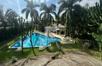 Casa em condomínio fechado com 6 quartos para alugar na Rua João Pio do Vale Pereira, 137, João Paulo, Florianópolis