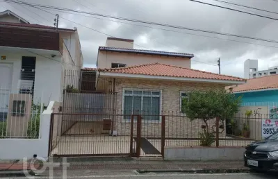 Casa com 4 quartos à venda na Rua Juan Ganzo Fernandes, 220, Saco dos Limões, Florianópolis