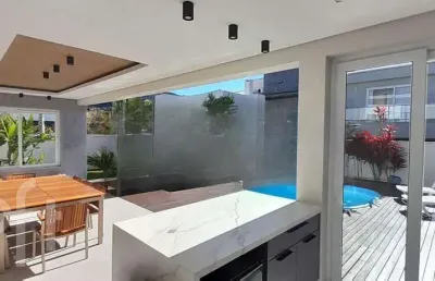 Casa em condomínio fechado com 4 quartos à venda na Rodovia Doutor Antônio Luiz Moura Gonzaga, 2835, Vargem Pequena, Florianópolis