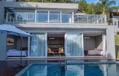 Casa em condomínio fechado com 6 quartos à venda na Rodovia Rafael da Rocha Pires, 3440, Sambaqui, Florianópolis