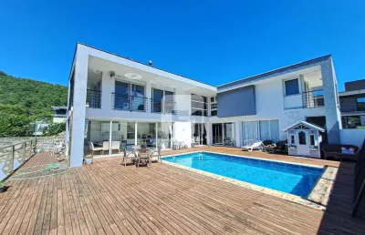 Casa em condomínio fechado com 4 quartos à venda na Rodovia Admar Gonzaga, 3180, Itacorubi, Florianópolis