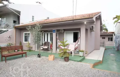 Casa com 3 quartos à venda na Rua José Serafim dos Santos, 111, Barra da Lagoa, Florianópolis