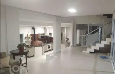 Casa com 5 quartos à venda na Rua Doutor Celso Nicodemus Lopes, 111, João Paulo, Florianópolis