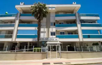 Apartamento com 3 quartos para alugar na Rua das Corticeiras, 109, Campeche, Florianópolis