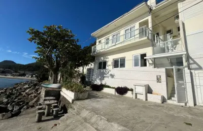 Apartamento com 2 quartos para alugar na Sinfrônio De Souza, 167, Pântano do Sul, Florianópolis