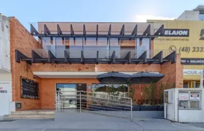 Casa comercial à venda na Rua Antônio Carlos Ferreira, 114, Agronômica, Florianópolis