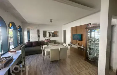 Casa com 4 quartos à venda na Rua Dário Nicodemos de Oliveira, 37, Centro, Palhoça