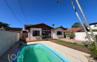 Casa com 3 quartos à venda na Servidão do Mar Grosso, 89, Campeche, Florianópolis
