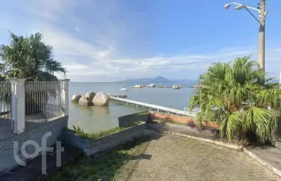 Casa com 3 quartos à venda na Rua Eliseu Guilherme, 123, Coqueiros, Florianópolis