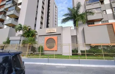 Apartamento com 3 quartos para alugar na Avenida Governador Irineu Bornhausen, 3770, Agronômica, Florianópolis
