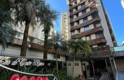 Apartamento com 3 quartos para alugar na Rua Newton Ramos, 350, Centro, Florianópolis