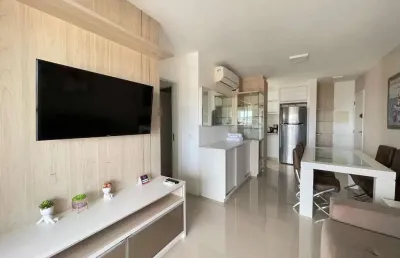 Apartamento com 3 quartos para alugar na Rua Salvatina Feliciana dos Santos, 391, Itacorubi, Florianópolis