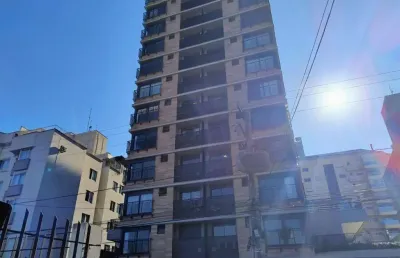 Apartamento com 3 quartos para alugar na Rua Afonso Pena, 542, Estreito, Florianópolis