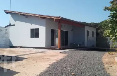 Casa com 2 quartos à venda na Servidão Pantanal, 188, Campeche, Florianópolis
