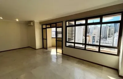 Apartamento com 4 quartos à venda na Rua Antônio Dib Mussi, 522, Centro, Florianópolis