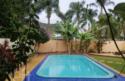 Casa com 5 quartos à venda na Rua Diná Calixto, 203, Córrego Grande, Florianópolis